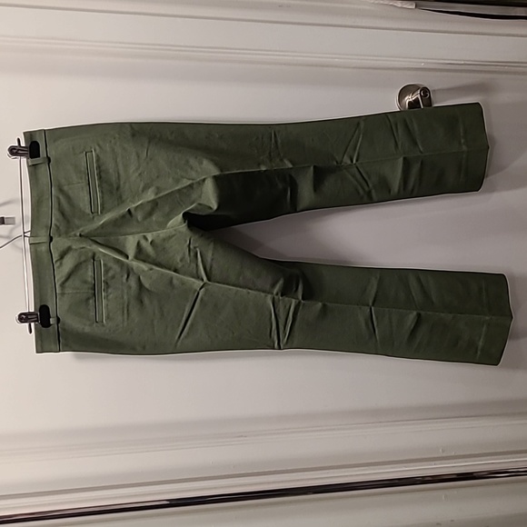 Banana Republic s.4 crop flare pants - Picture 2 of 6